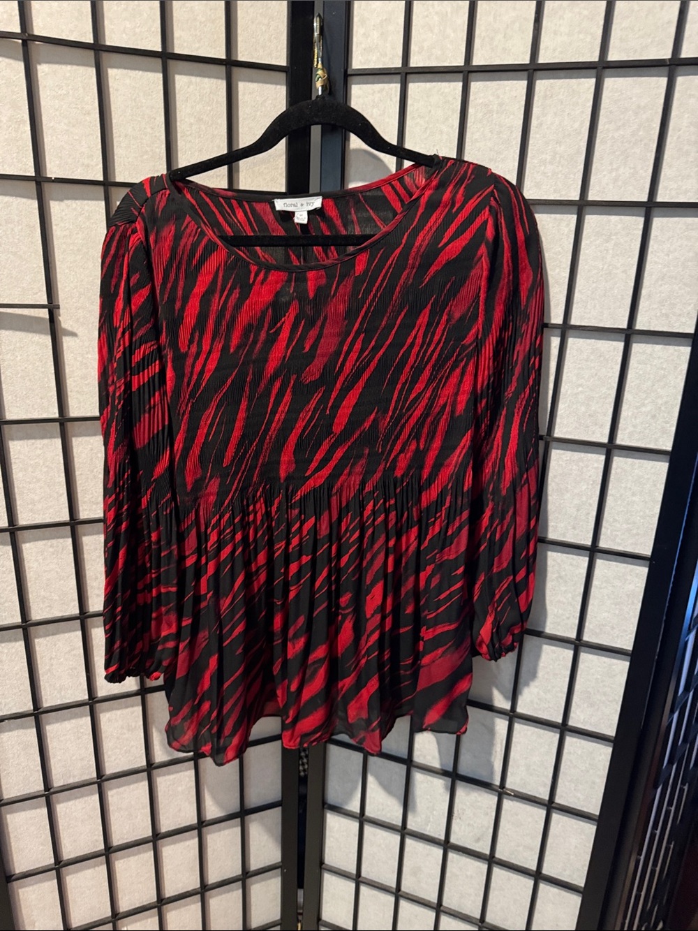 Red and Black Tiger-Print Pleated Women's Blouse